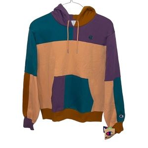 Champion Colorful Hoodie Women’s Size Medium New With Tags